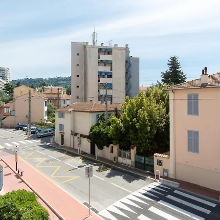 Choice Dispo Centre 2 Terrasses 2 Chbres 6p Parking Prive 公寓 *